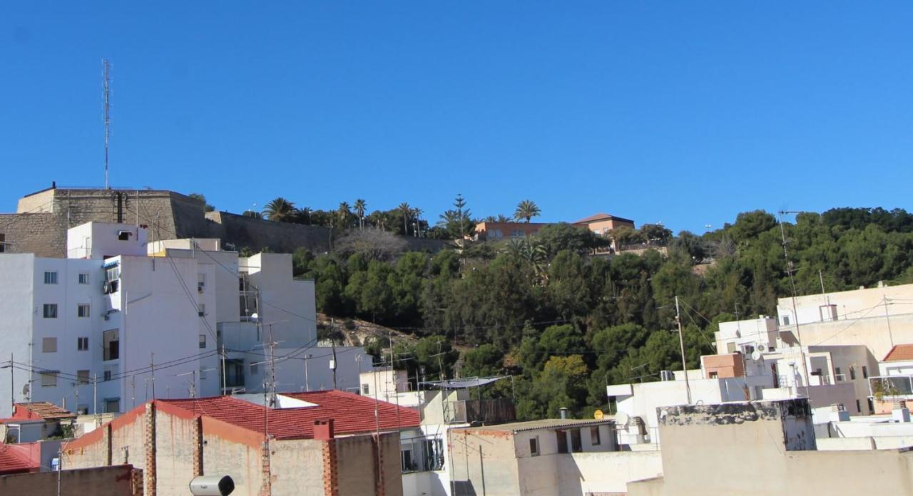 Апартаменты Atico Loft De Lujo Con Terraza Espectacular Y Vista A Los 2 Castillos Аликанте Экстерьер фото